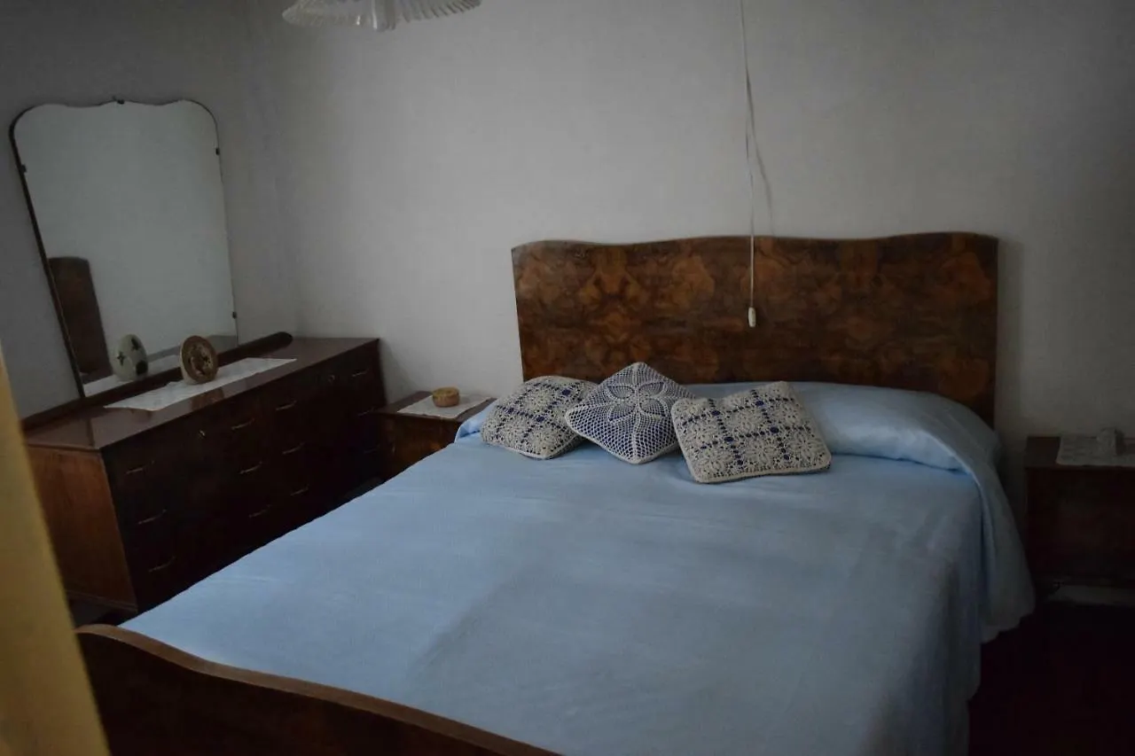 Holiday home La Casetta In Piazzetta Livemmo Italy